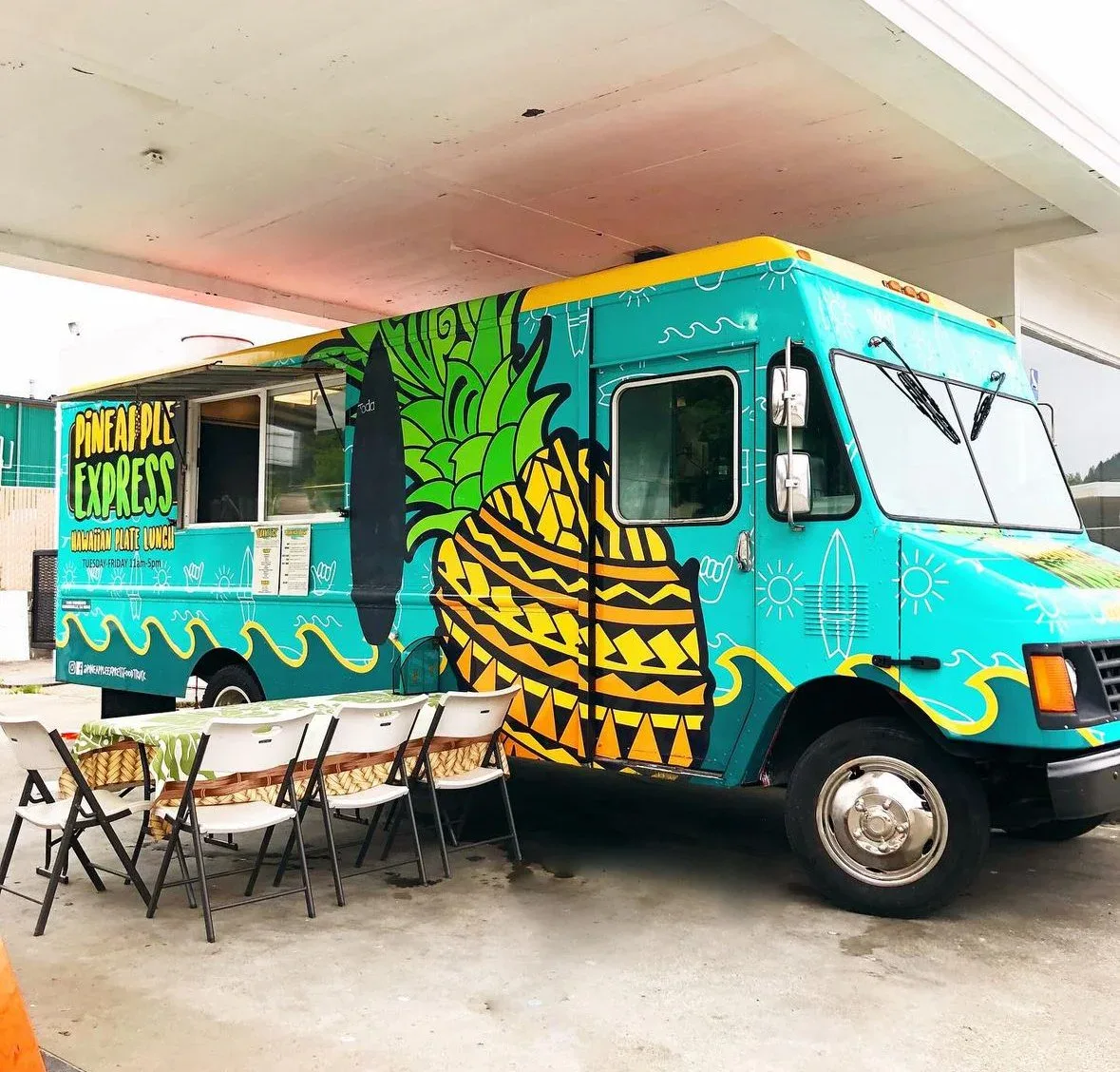 Pineapple Express food truck at the Kreations Auto Body Fortuna shop