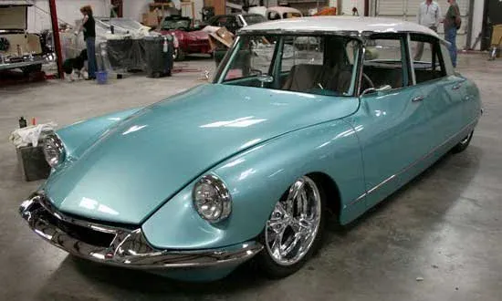 1964 Citroën ID19 restored by Kreations Auto Body